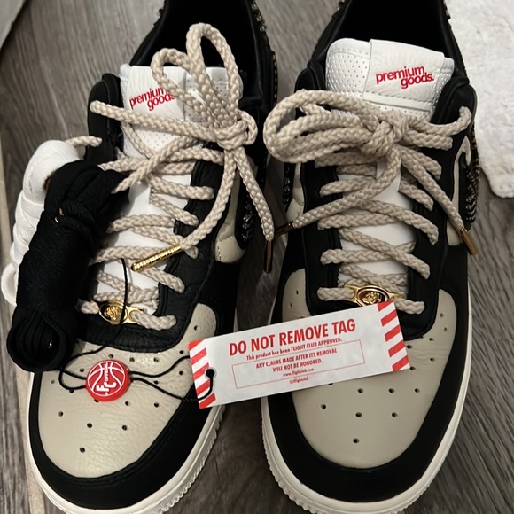 Nike premium goods Sophia - Picture 2 of 14